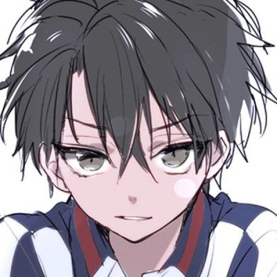 间谍伪装旅行博主被大学生识破